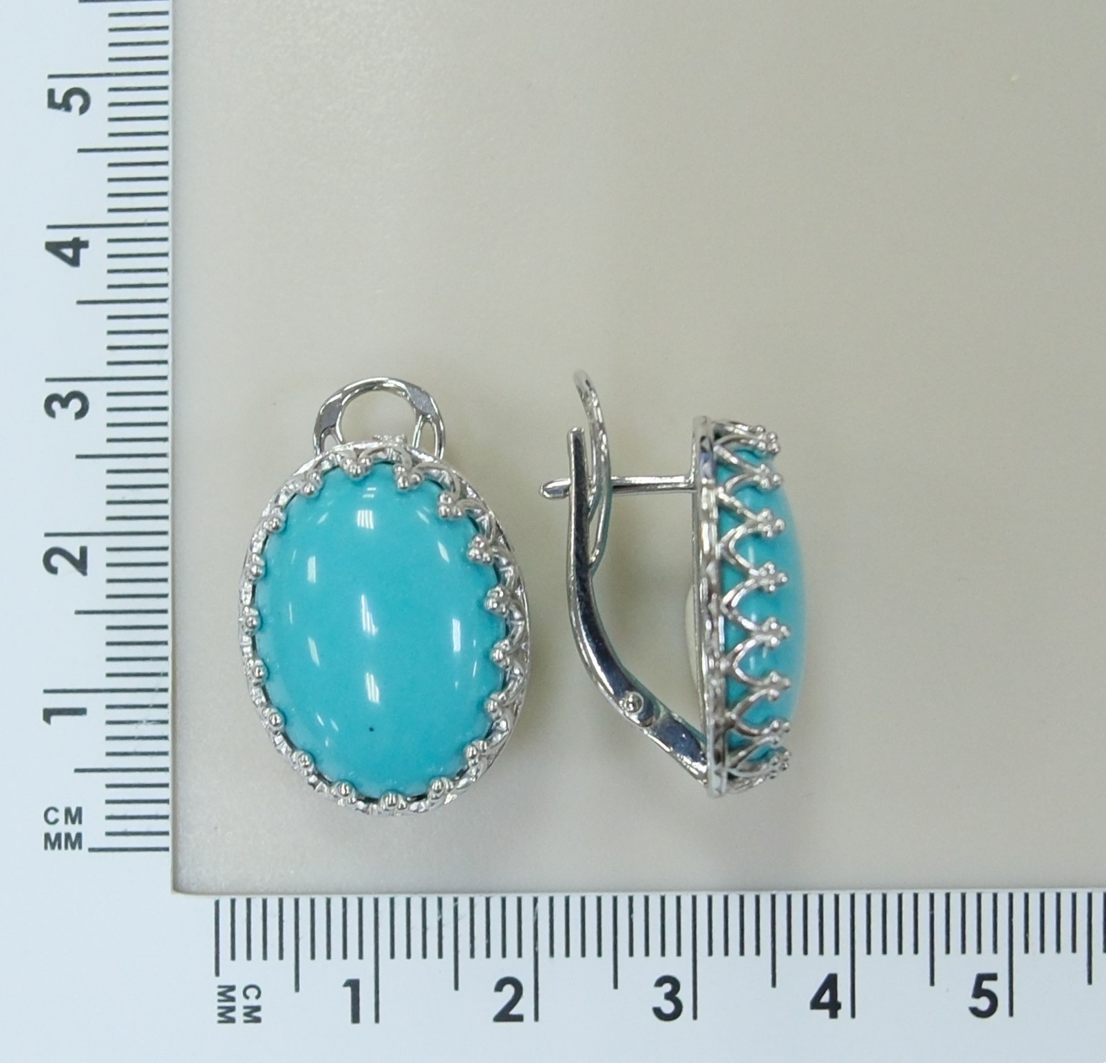 Серебряные серьги с бирюзой